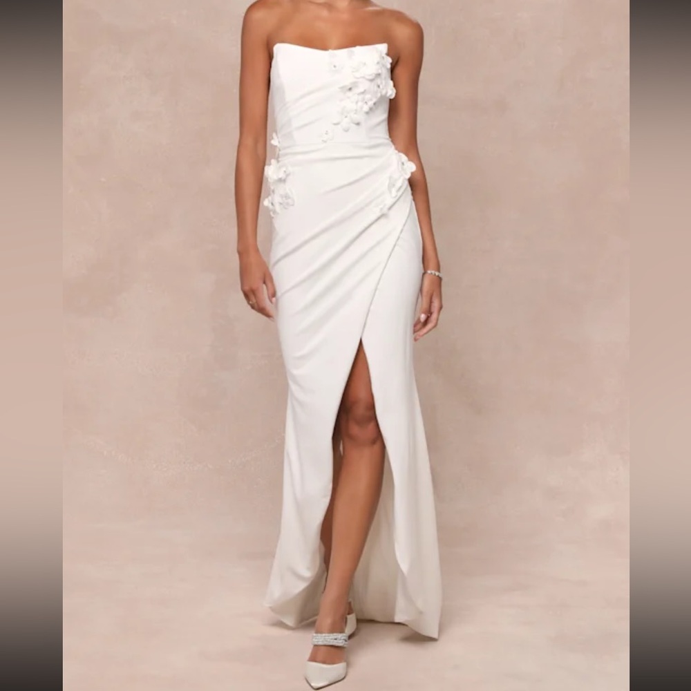 Lulu’s Glamorous Adoration White Strapless Floral Appliqué Maxi Dress